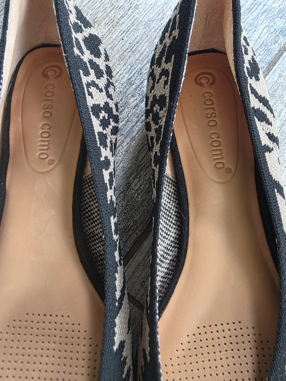 Corso Como Knit Pointed-Toe Animal Print Leopard Flats Sz 6.5